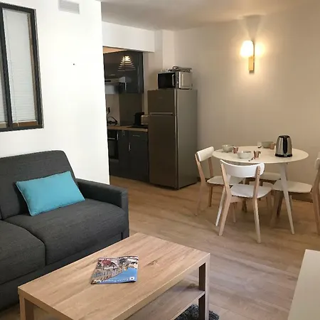 Petit Jean Saint-Tropez